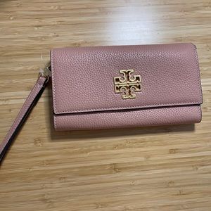 NWT Tory Burch Leather Wallet Wristlet